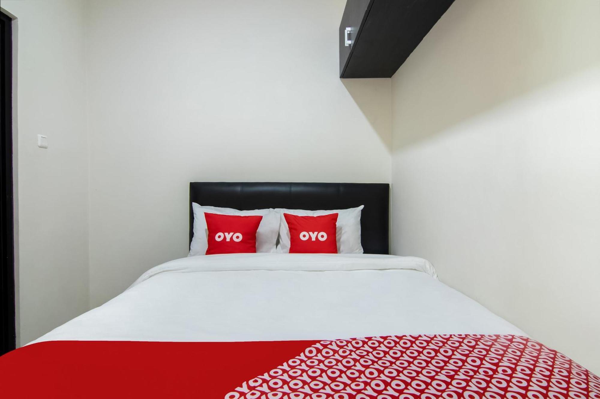 Oyo 3826 Columbus Residence K11 カラワン エクステリア 写真