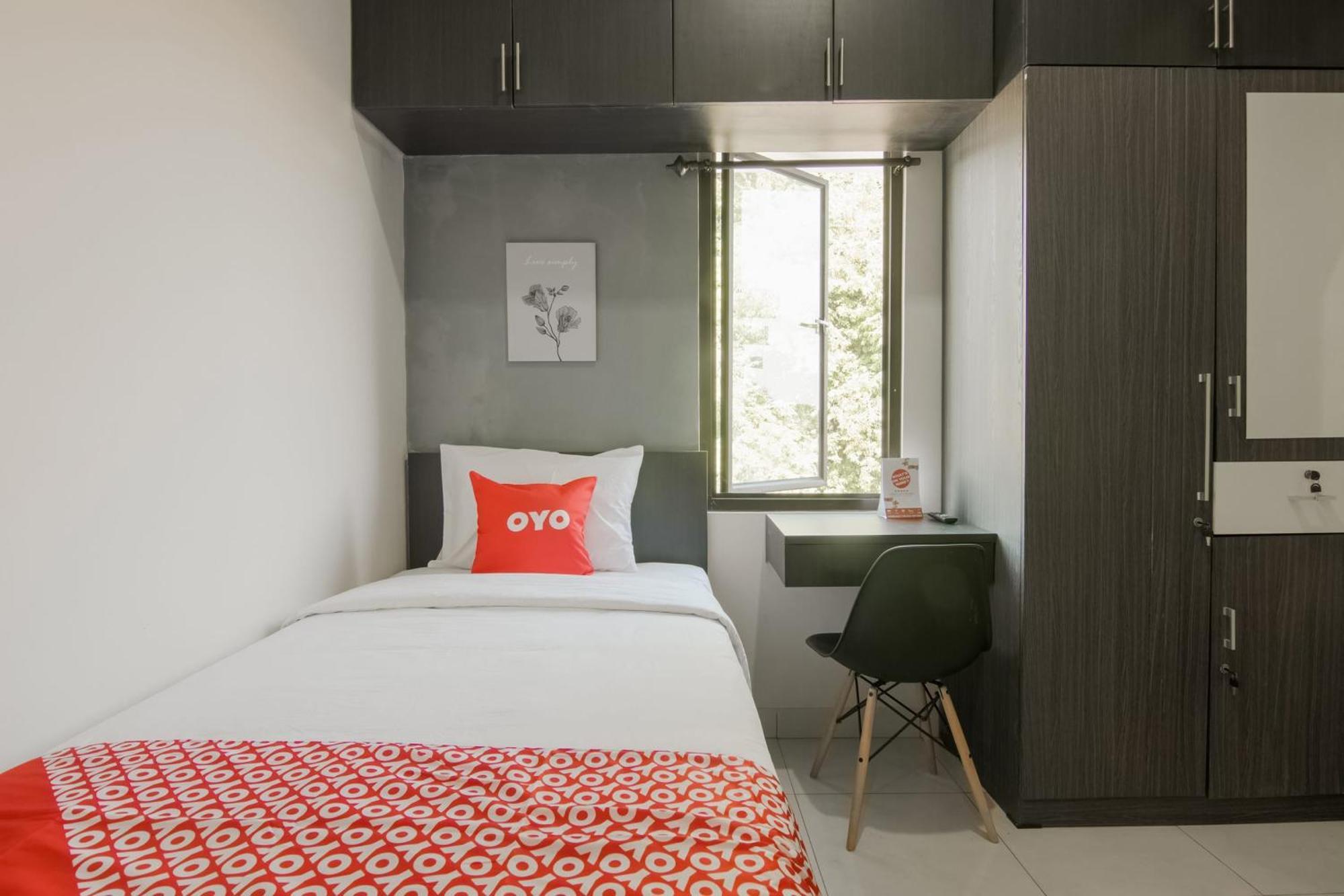 Oyo 3826 Columbus Residence K11 カラワン エクステリア 写真