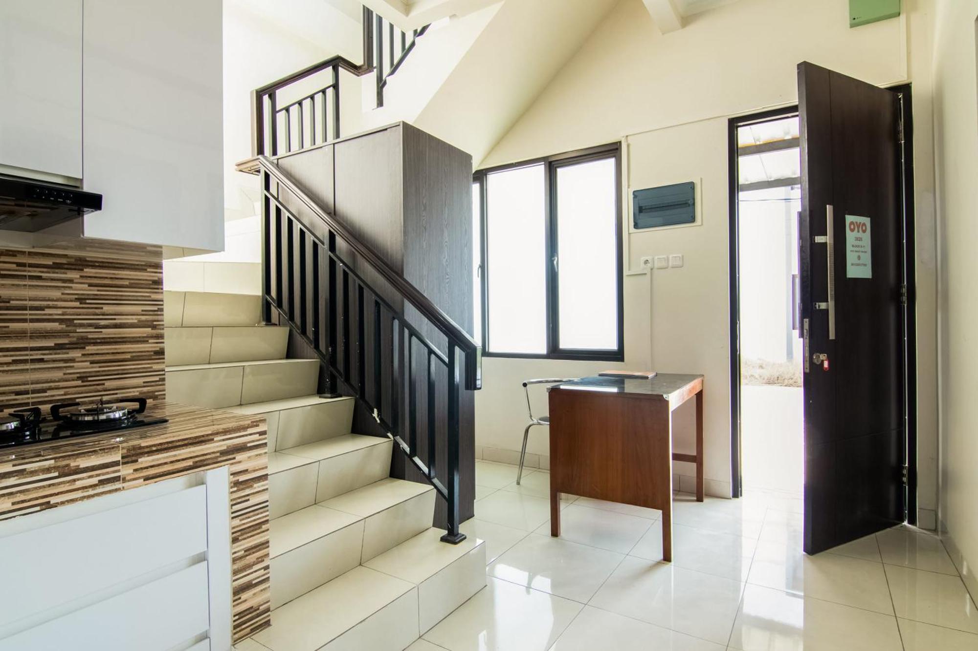 Oyo 3826 Columbus Residence K11 カラワン エクステリア 写真